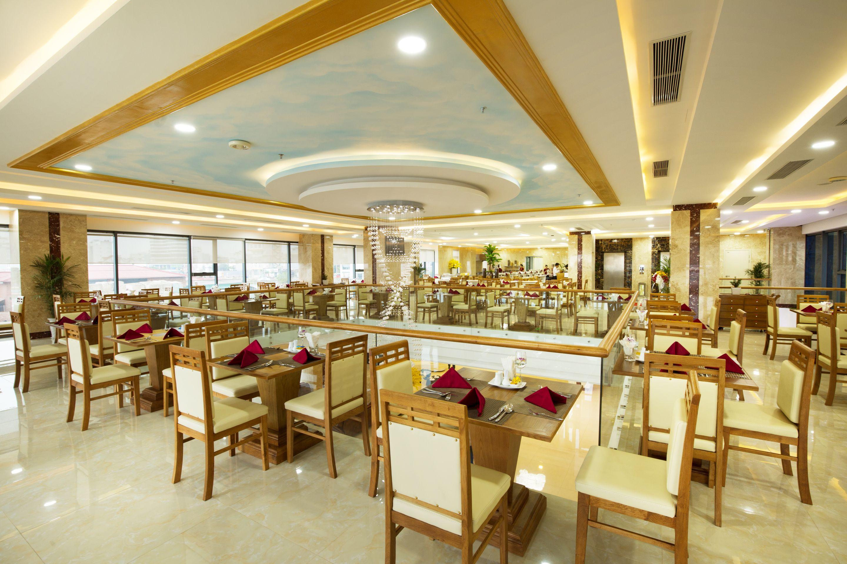 Serene Beach Hotel Danang Экстерьер фото