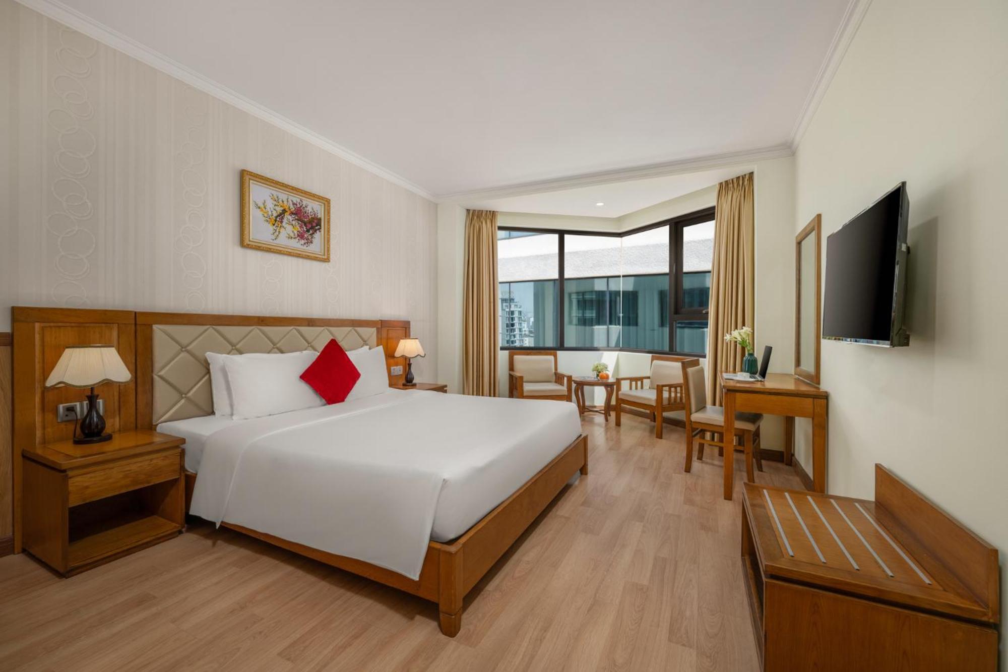 Serene Beach Hotel Danang Экстерьер фото
